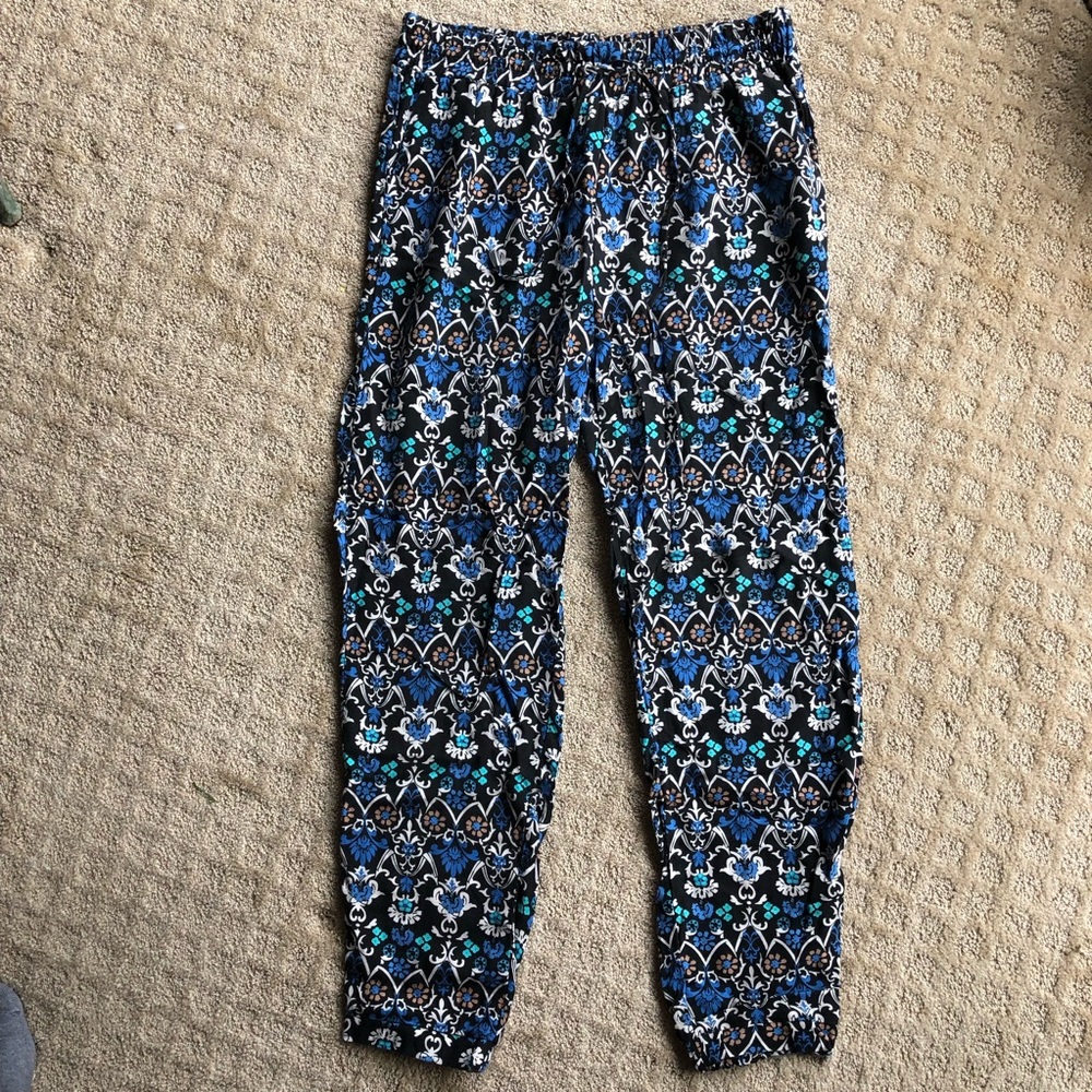 NWOT F21 boho paisley jogger pants